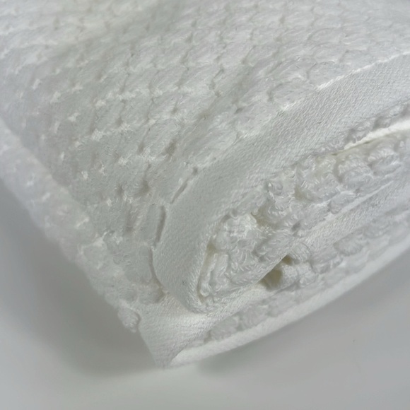 Ecoexistence Bamboo Bath Hand Towels White 2pc Set Cotton Rayon Soft NEW - Picture 6 of 10